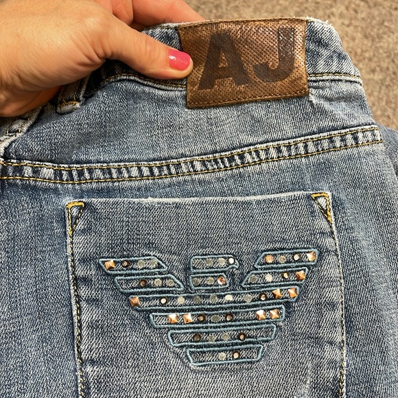 Armani distressed jeans with embellished back pocket size 29 by 34 - Picture 13 of 16